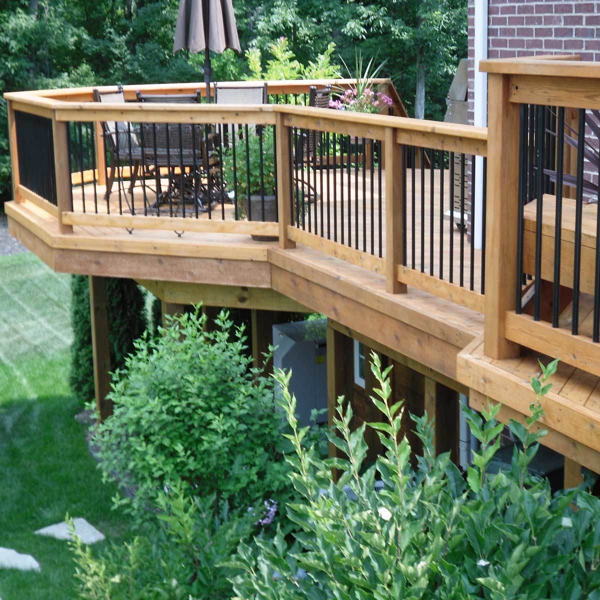 Safe Deck Railings & Stairs | Pro-Check Home Inspections